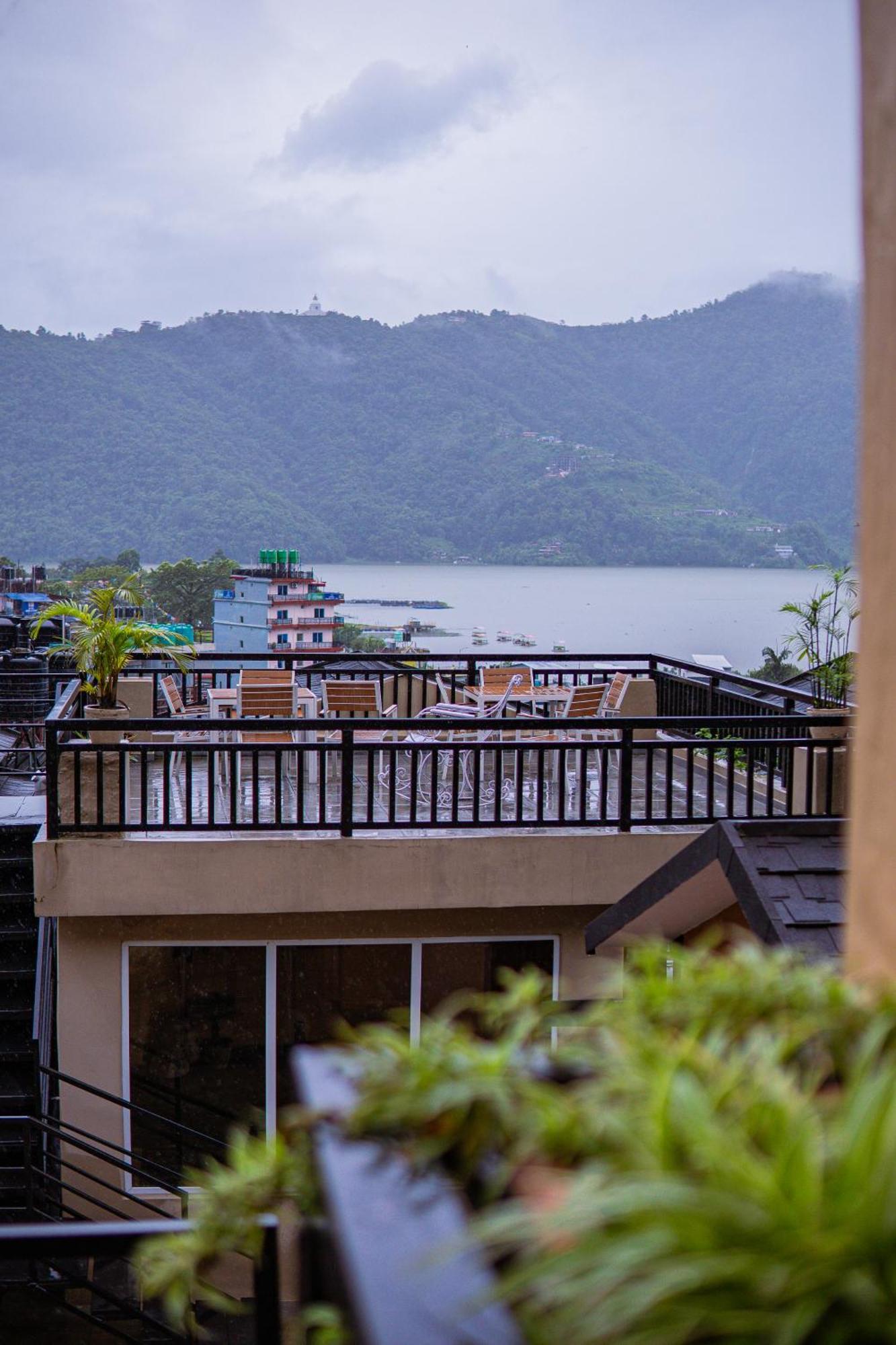Pokhara Boutique Hotel Dış mekan fotoğraf