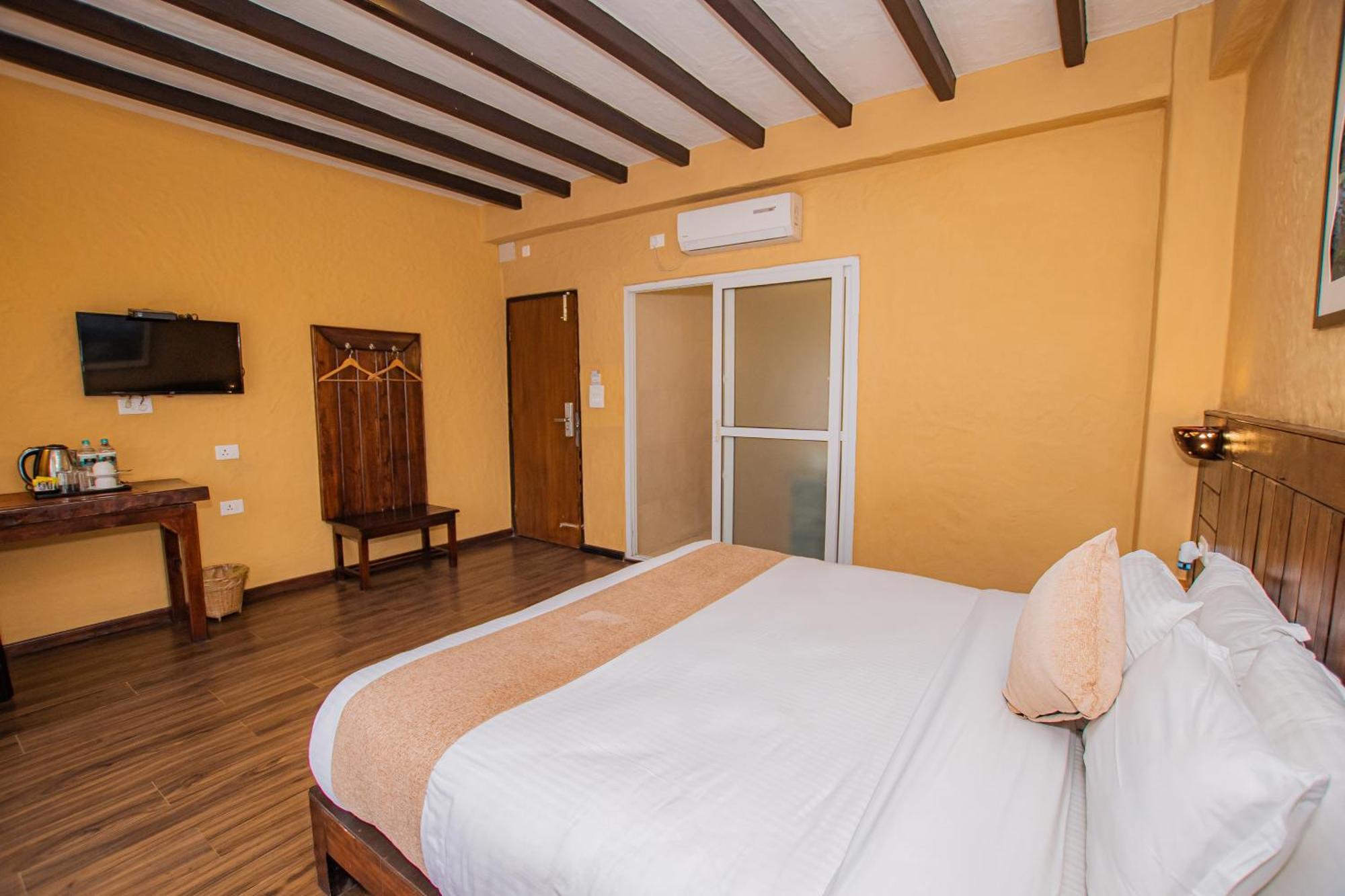 Pokhara Boutique Hotel Dış mekan fotoğraf