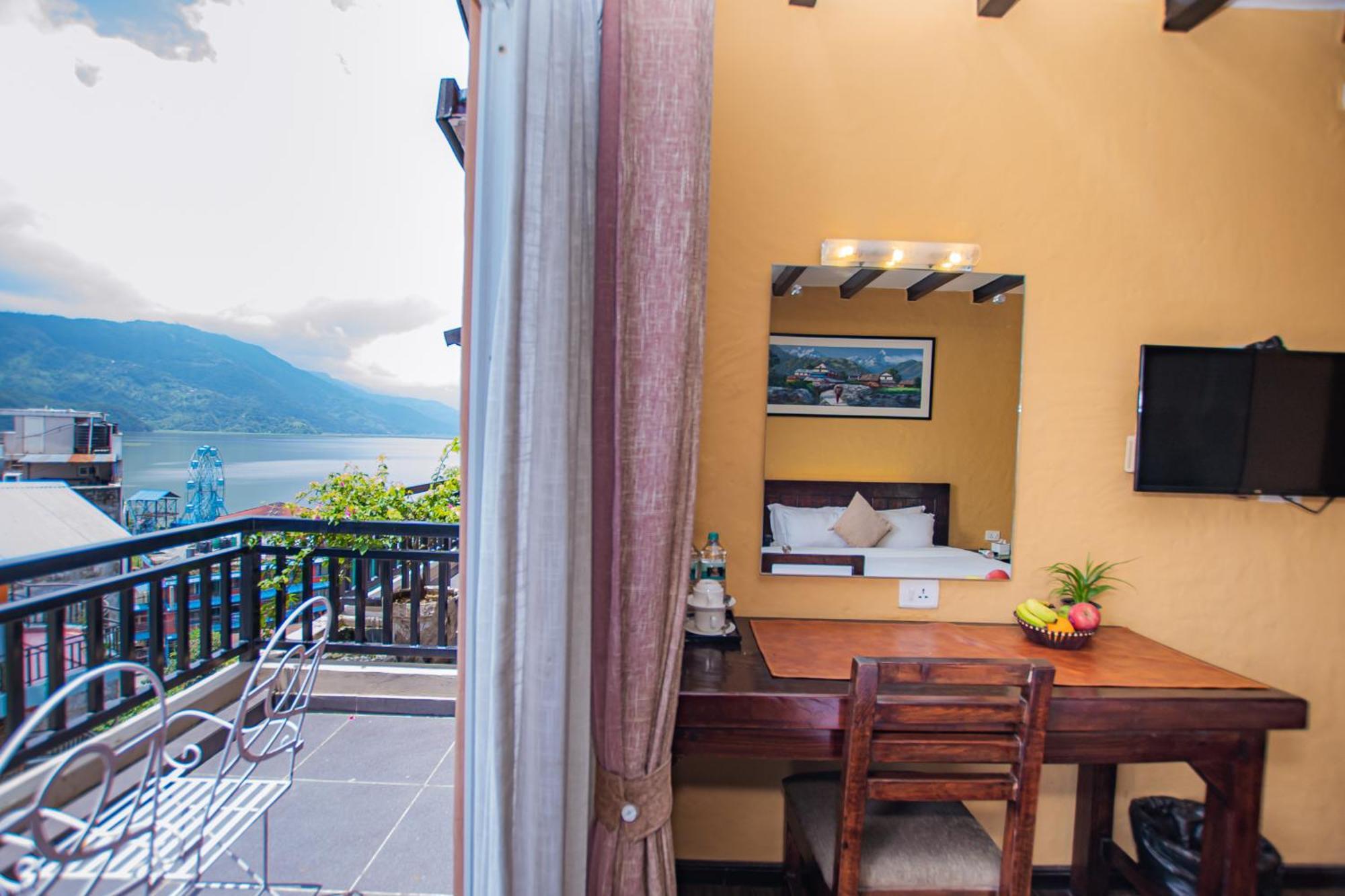Pokhara Boutique Hotel Dış mekan fotoğraf