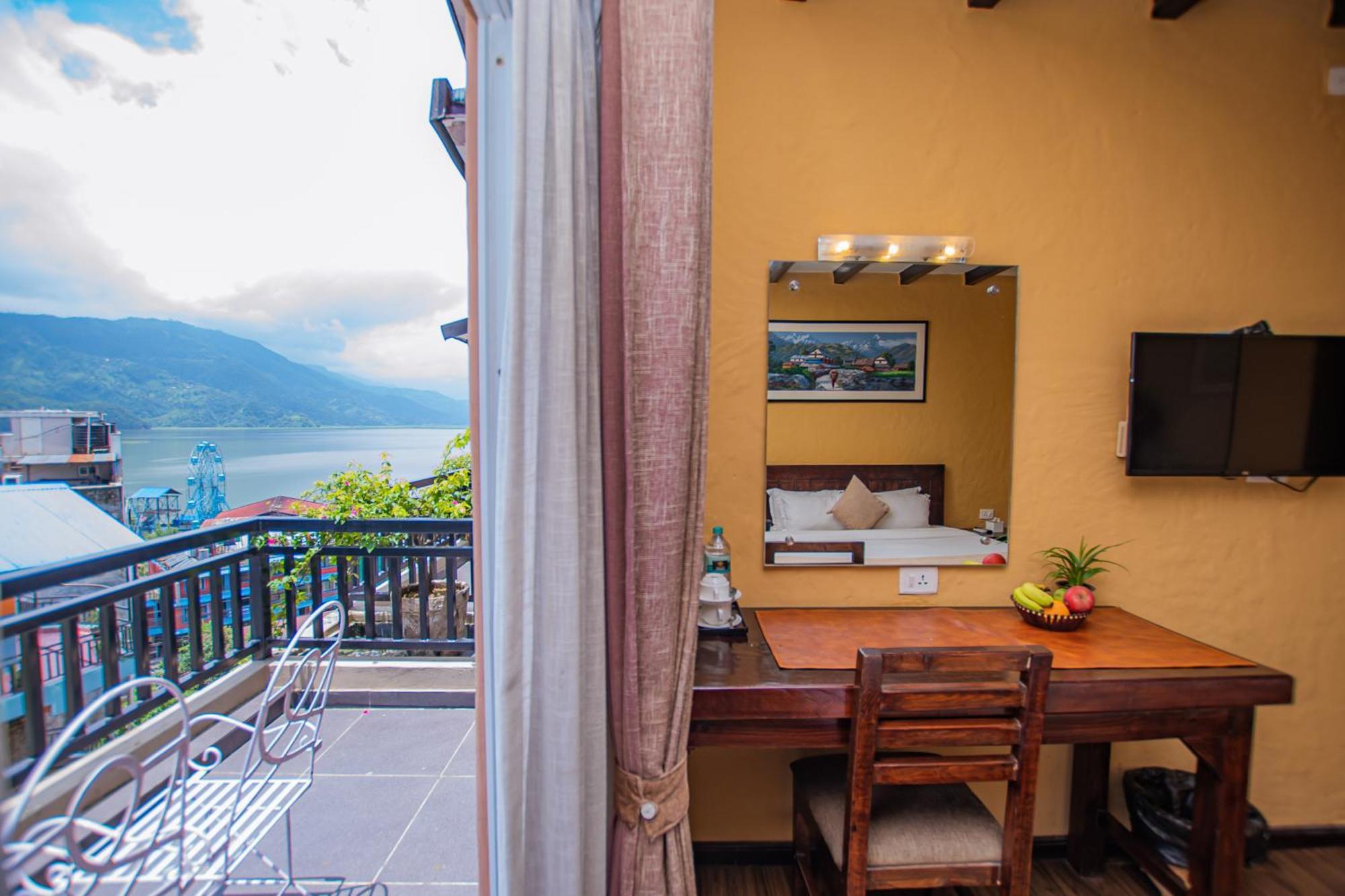 Pokhara Boutique Hotel Dış mekan fotoğraf