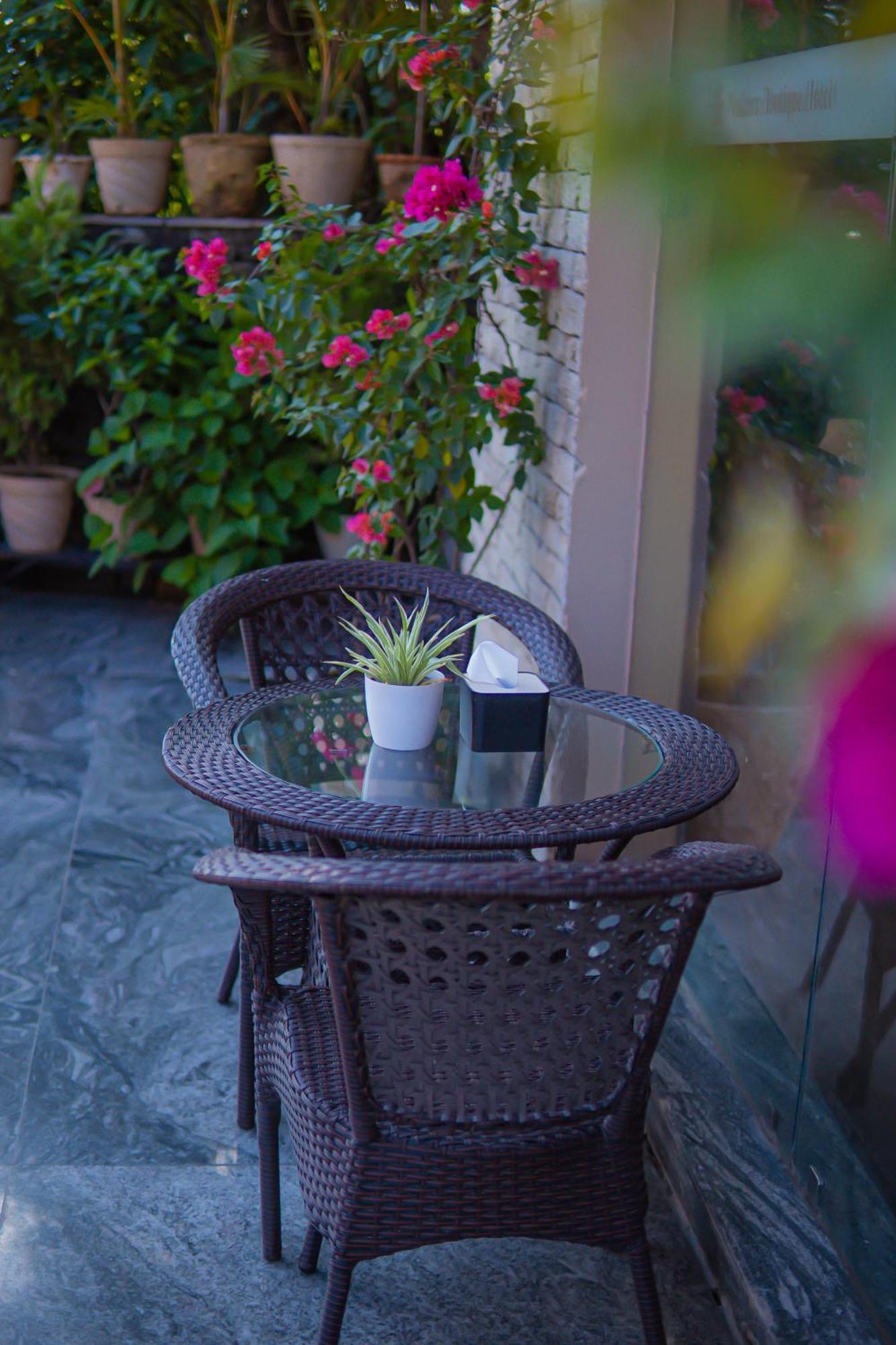 Pokhara Boutique Hotel Dış mekan fotoğraf