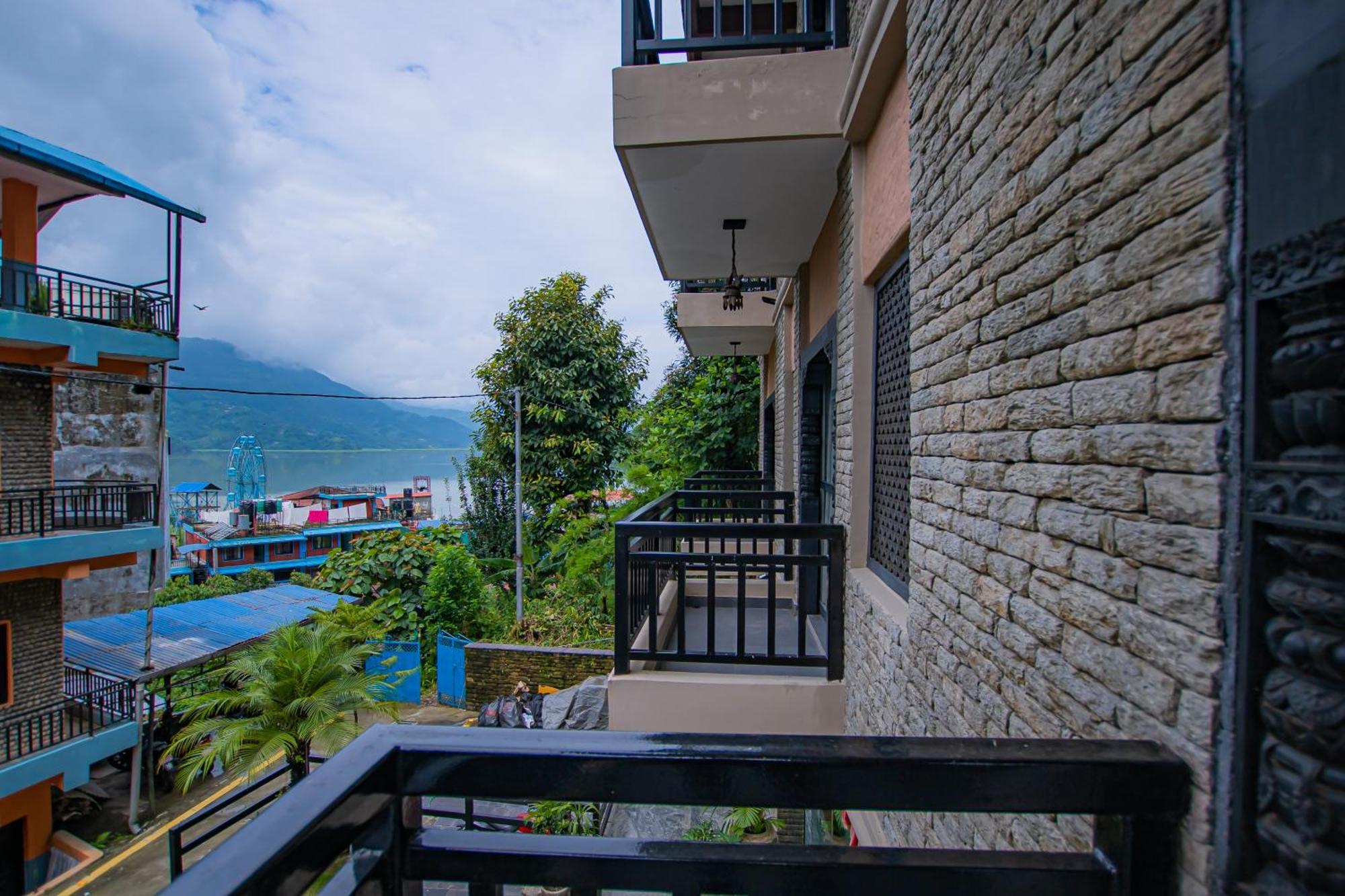 Pokhara Boutique Hotel Dış mekan fotoğraf